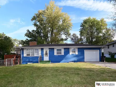 5806 Fowler Ave, Omaha, NE 68104