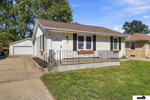 5410 Fremont St, Lincoln, NE 68504