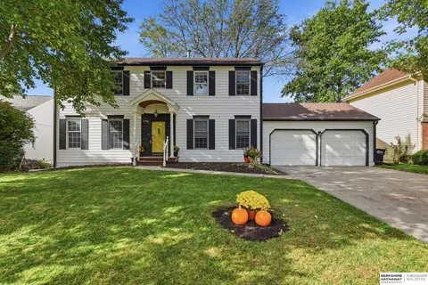 2330 Mayfair Dr, Omaha, NE 68144