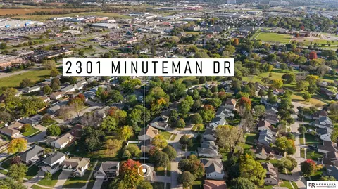 2301 Minuteman Dr, Lincoln, NE 68521