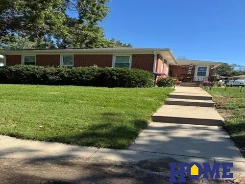 1020 S 39th St, Lincoln, NE 68510