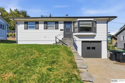 3632 Spring St, Omaha, NE 68105