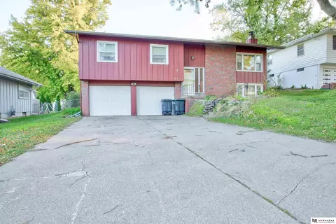 9633 Sahler St, Omaha, NE 68134