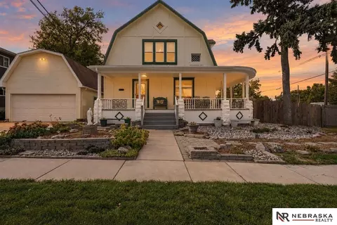 2841 N 51st St, Lincoln, NE 68504