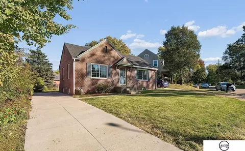3470 Orchard St, Lincoln, NE 68503
