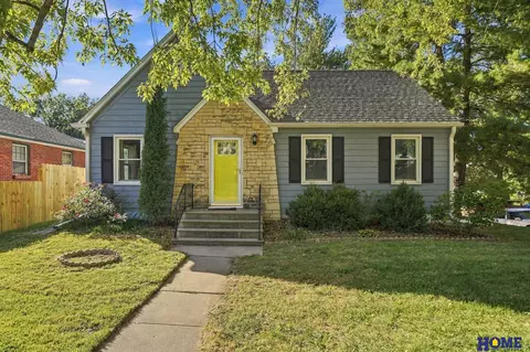 2501 S 34th St, Lincoln, NE 68506