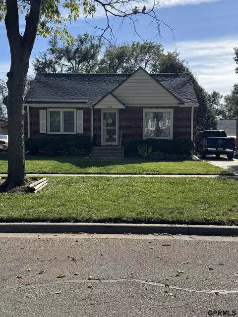 6909 Morrill Ave, Lincoln, NE 68507