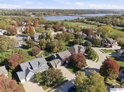 View/Area - 17316 Sharp St, Omaha, NE 68135 photo 1 of 10