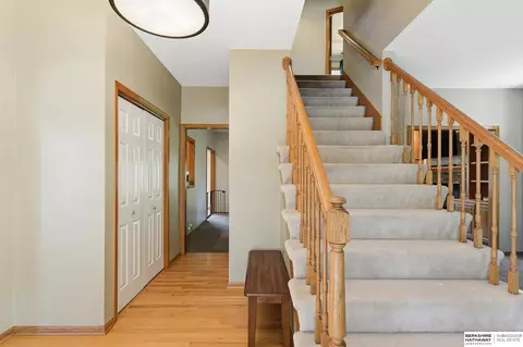 Entry Way - 17316 Sharp St, Omaha, NE 68135 photo 2 of 4