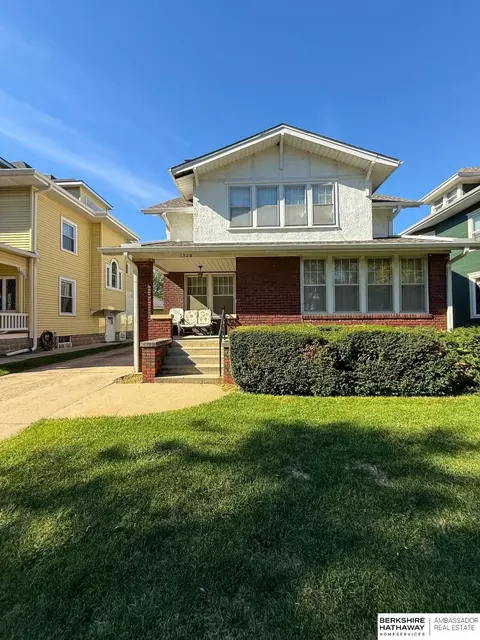 1328 S 35th Ave, Omaha, NE 68105