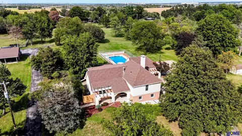 1700 W Ridge Rd, Lincoln, NE 68523