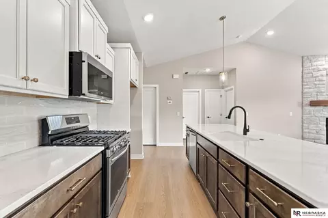 Kitchen - 16013 Isabella St, Bennington, NE 68007 photo 2 of 2