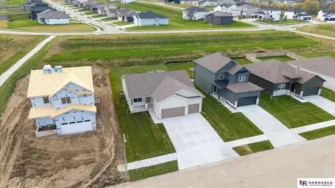 View/Area - 16013 Isabella St, Bennington, NE 68007 photo 4 of 11