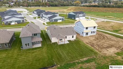 View/Area - 16013 Isabella St, Bennington, NE 68007 photo 1 of 11