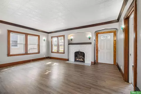 4412 Center St, Omaha, NE 68105