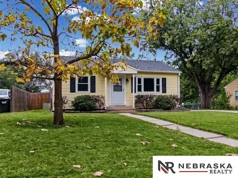 2309 S 59th St, Lincoln, NE 68506