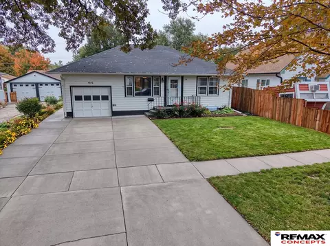 4016 Touzalin Ave, Lincoln, NE 68507