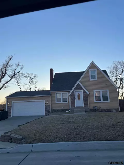 4540 N 65 Ave, Omaha, NE 68104