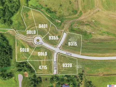 4715 Acreage Rd, Lincoln, NE 68516