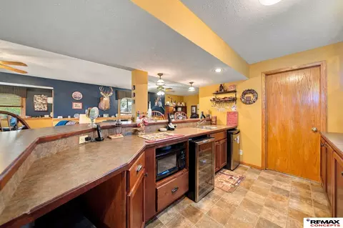 Kitchen - 20495 Ash Dr, Eagle, NE 68347 photo 7 of 8