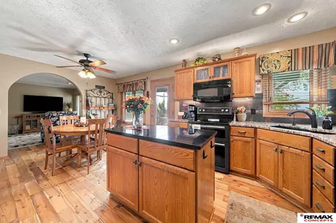 Kitchen - 20495 Ash Dr, Eagle, NE 68347 photo 1 of 8