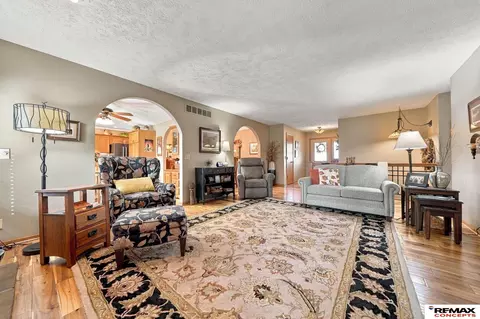 Living - 20495 Ash Dr, Eagle, NE 68347 photo 3 of 4