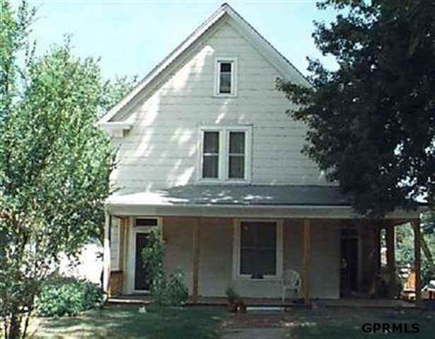 2614 E St, Omaha, NE 68107 photo 1