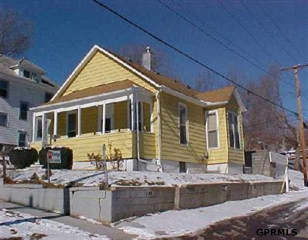 2316 E St, Omaha, NE 68107 photo 1