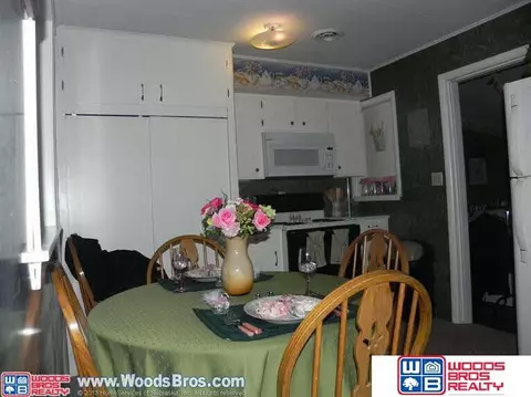 950 E 4th St, York, NE 68467 photo 4