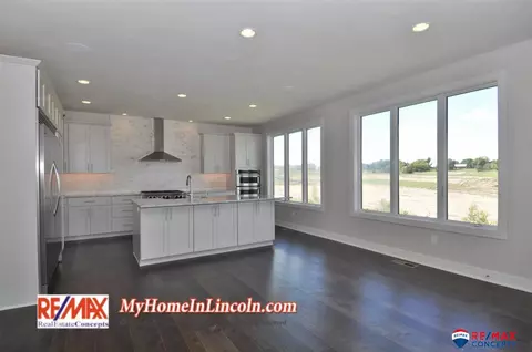 3801 Doonbeg Rd, Lincoln, NE 68520 photo 8