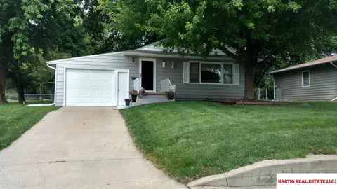 1321 S 5th, Beatrice, NE 68310 photo 2