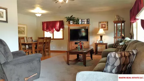 1321 S 5th, Beatrice, NE 68310 photo 3