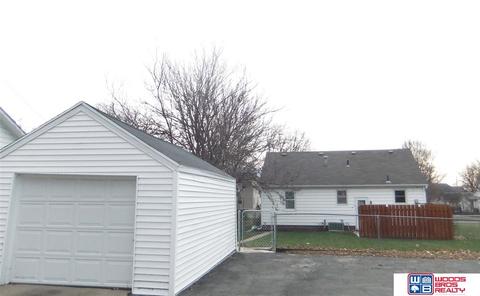 810 Bell St, Beatrice, NE 68310 photo 24