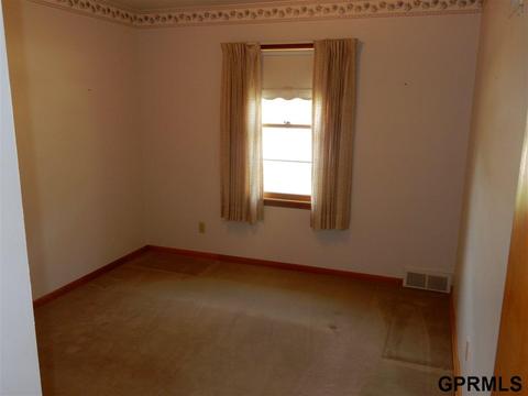 1813 High St, Beatrice, NE 68310 photo 10
