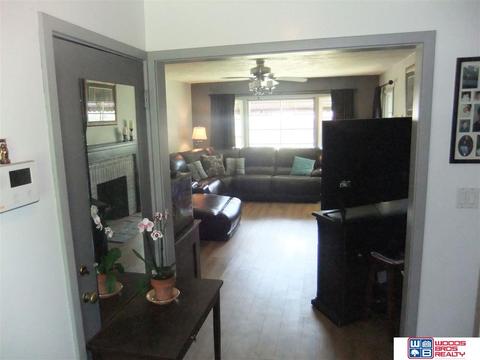 1703 Elk St, Beatrice, NE 68310 photo 6