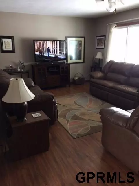 1105 N 19th, Beatrice, NE 68310 photo 2