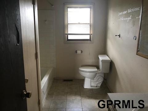 2718 Ella St, Beatrice, NE 68310 photo 11