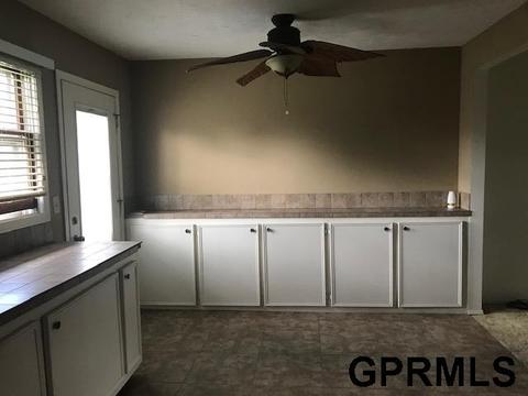 2718 Ella St, Beatrice, NE 68310 photo 6