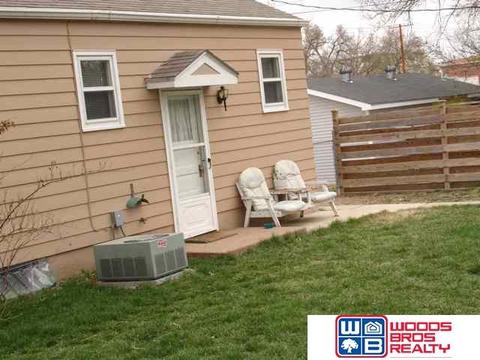 320 S 7th, Beatrice, NE 68310 photo 13