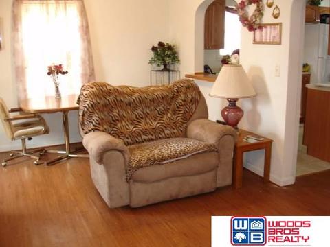 320 S 7th, Beatrice, NE 68310 photo 3