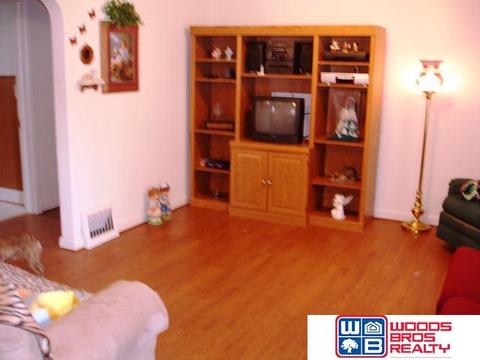 320 S 7th, Beatrice, NE 68310 photo 2
