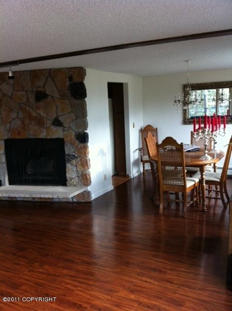 10035 Birch Ln, Eagle River, AK 99577 photo 14