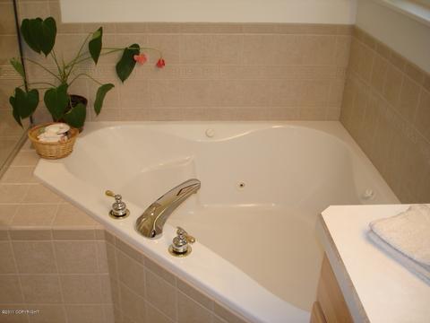 10150 Crest View Ln, Eagle River, AK 99577 photo 11