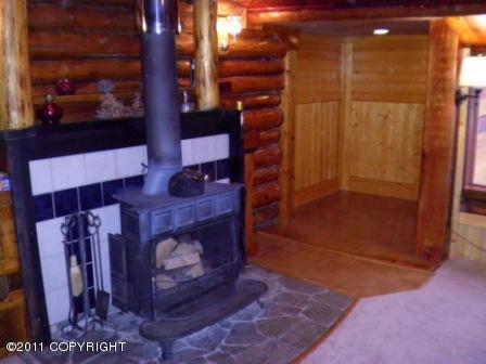 1603 E 40th Ct, Anchorage, AK 99508 photo 13