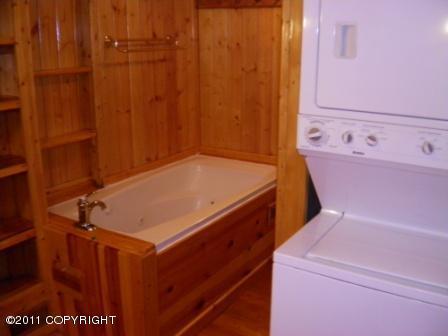 1603 E 40th Ct, Anchorage, AK 99508 photo 25
