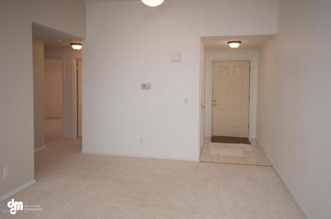 12633 Crested Butte Dr, Eagle River, AK 99577 photo 2