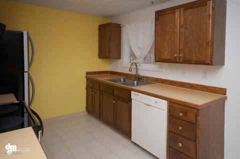 12633 Crested Butte Dr, Eagle River, AK 99577 photo 5