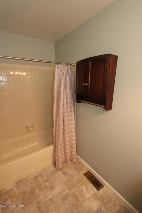 457 Dailey Ave # E-23, Anchorage, AK 99515 photo 24