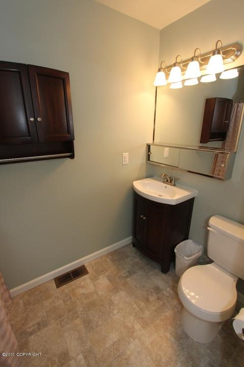 457 Dailey Ave # E-23, Anchorage, AK 99515 photo 23