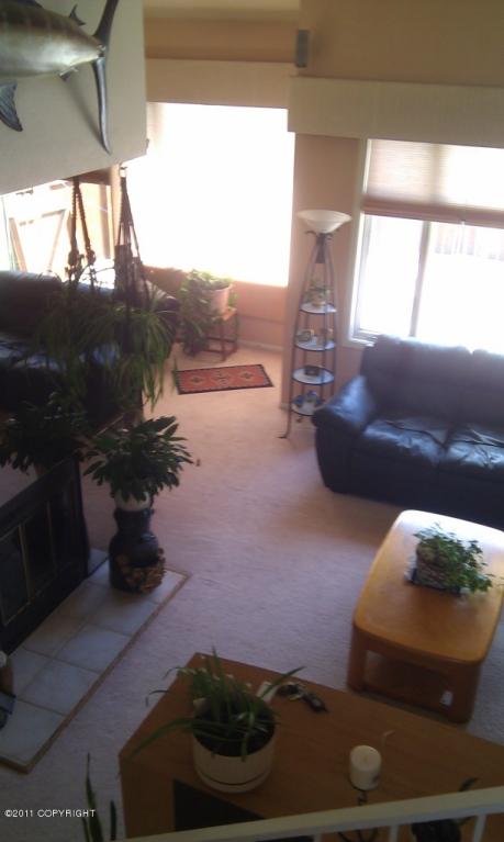 2002 Parkview Cir, Anchorage, AK 99501 photo 4